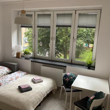 Kawalerki Basi Przy Dabrowskiego 22 Katowice Kültér fotó